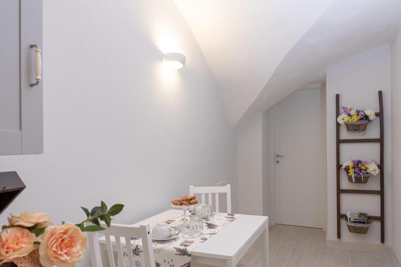 La Casa Di Aneti Apartment Долчеакуа Екстериор снимка