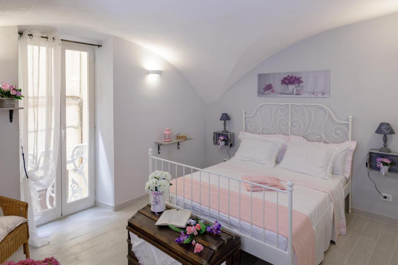 La Casa Di Aneti Apartment Долчеакуа Екстериор снимка