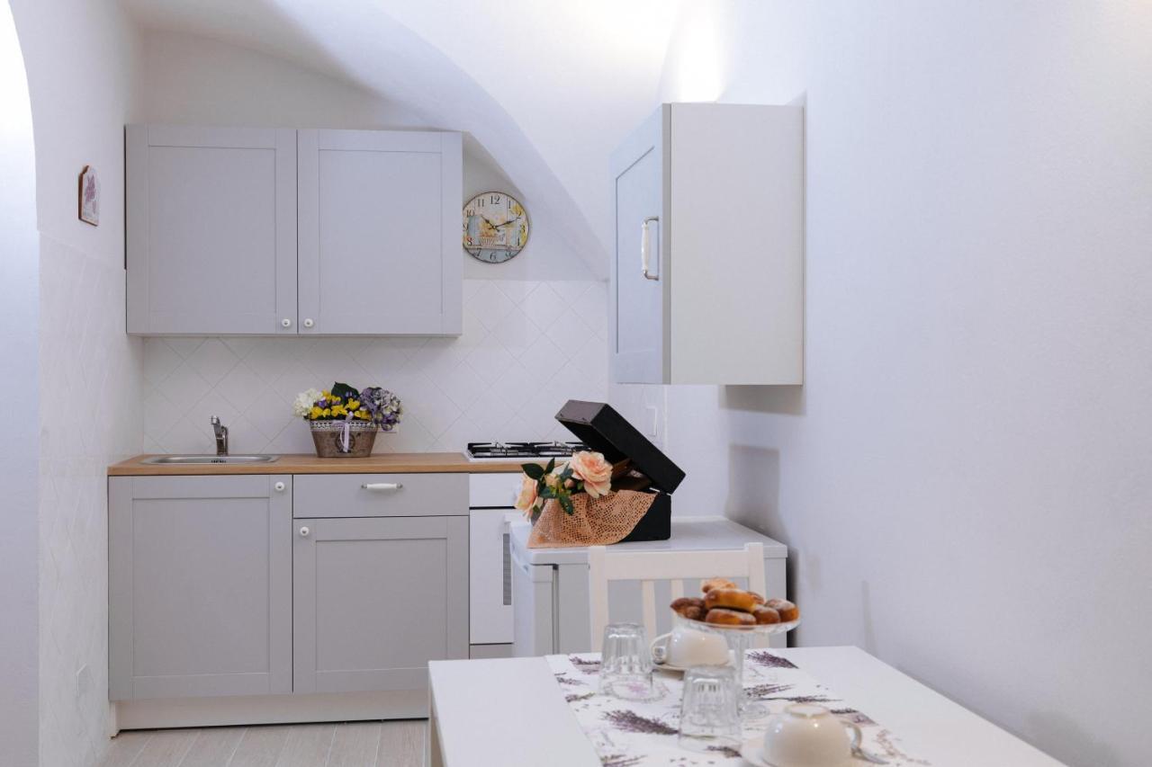 La Casa Di Aneti Apartment Долчеакуа Екстериор снимка
